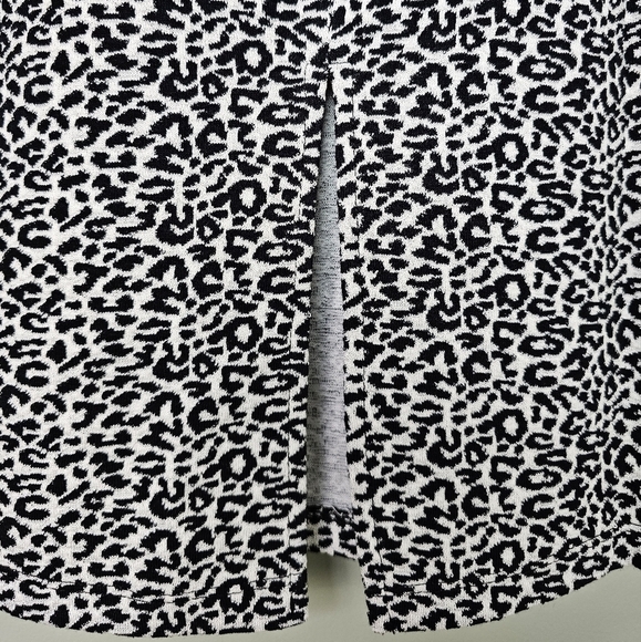 Maeve Anthropologie Knee-Length Pencil Skirt |  Black Pattern Animal Print - Picture 9 of 15